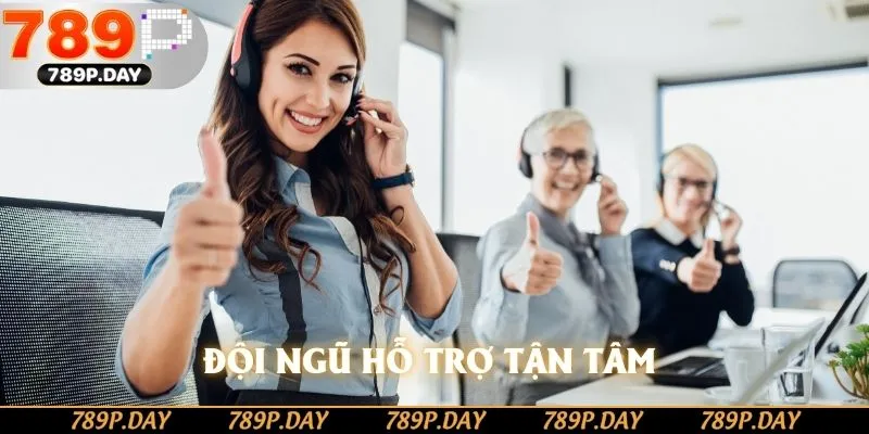 Đội ngũ hỗ trợ tận tâm bí quyết giữ chân khách hàng Đội ngũ hỗ trợ tận tâm bí quyết giữ chân khách hàng